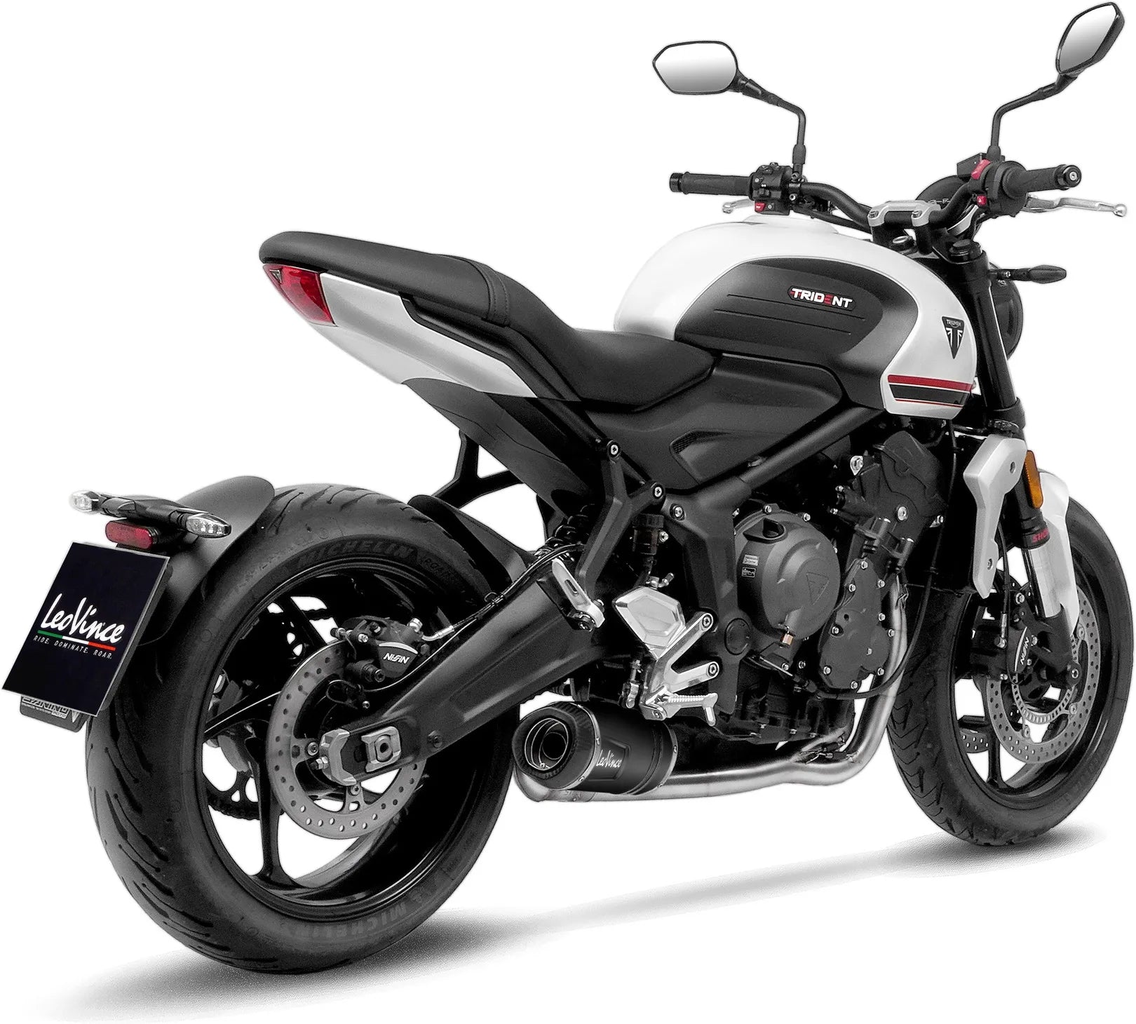Impianto Di Scarico Completo Catalizzato E Con Omologazione Suono Lv One Evo Acciaio Nero Fondello Carbonio - Leovince Compatibile Con Triumph Trident 660 (2021-2024)