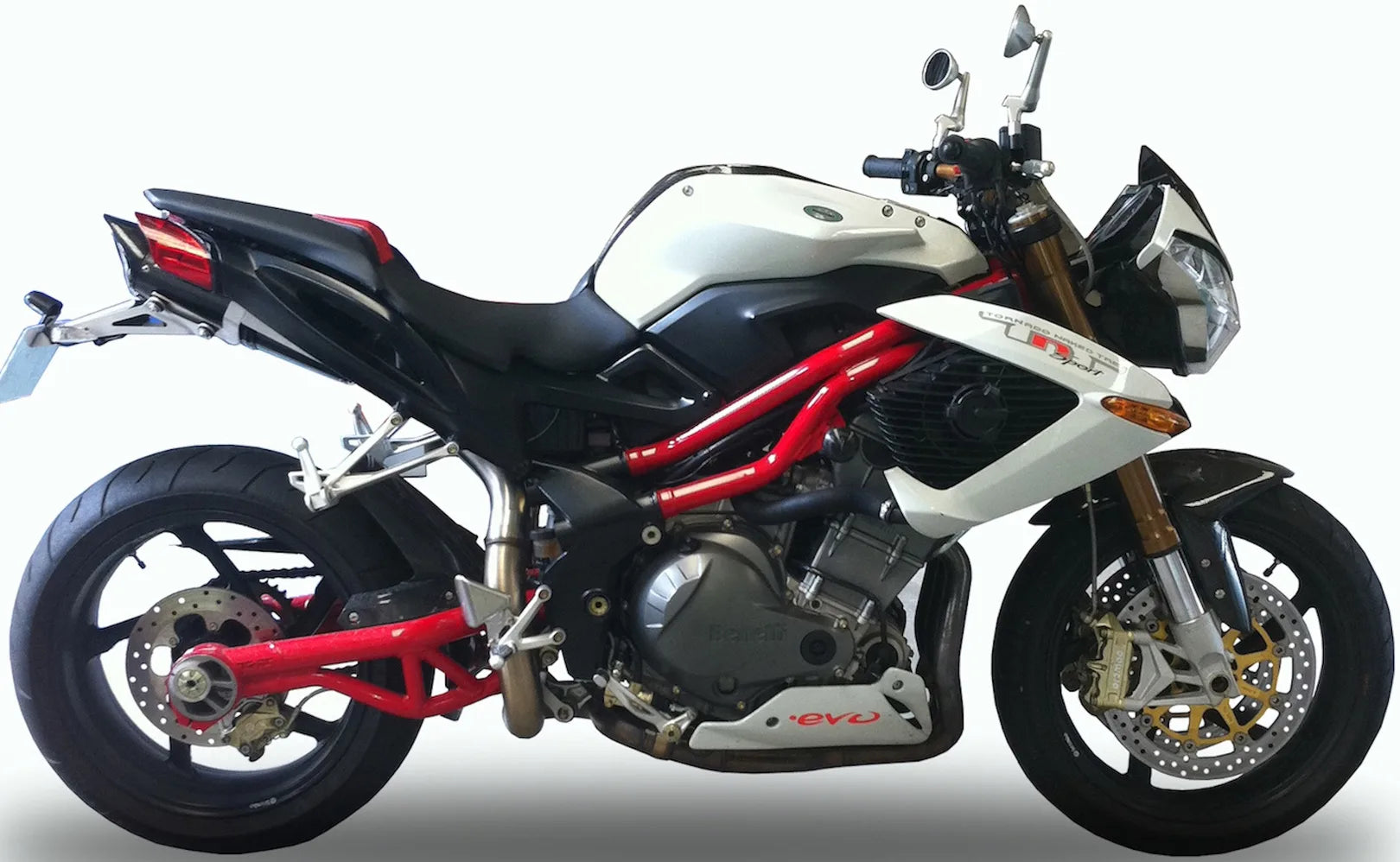 Terminale Di Scarico Con Omologazione Suono Tiburon Carbon Look - Gpr Compatibile Con Benelli Tnt 899 (2008-2016)